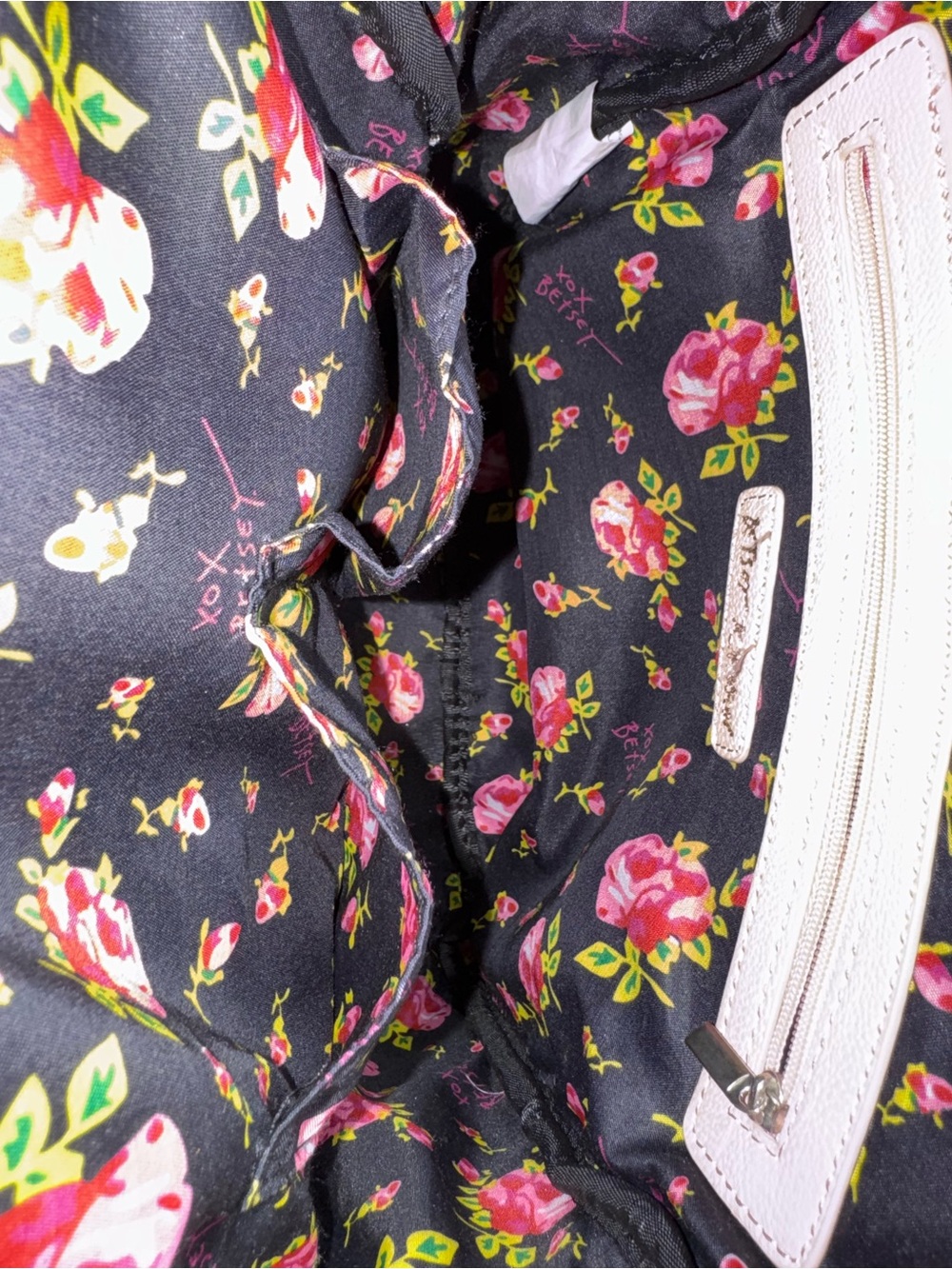 Betsey Johnson Pink Bow Front Backpack - Picture 12 of 17